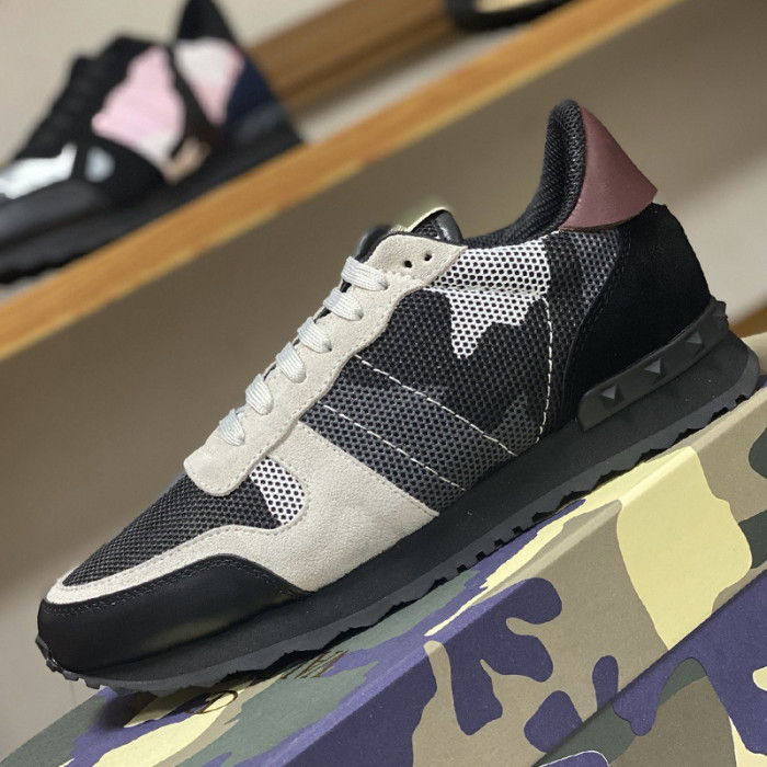 Valentino Men Shoes Fashion Design Luxury Brand ROCKRUNNER CAMOUFLAGE LAMINATED STUDDED SNEAKER with Original Box