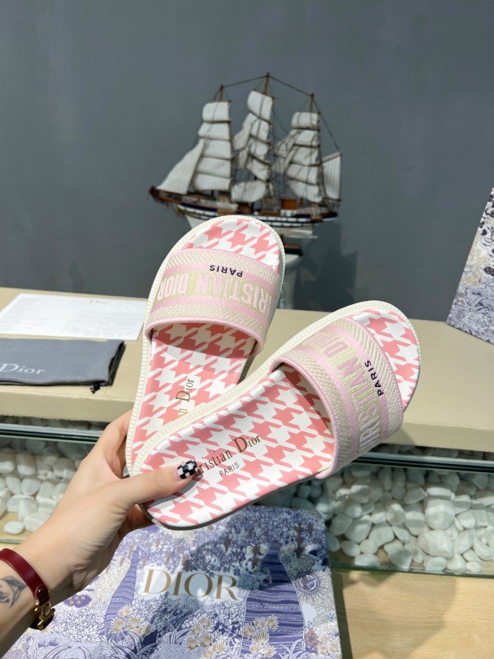 Dior Women Shoes Slippers DWAY SLIDE Luxury Brand DWAY SLIDE Peony Pink Embroidered Cotton with Micro Houndstooth Motif with Original Box KCQ550PPE_S55P