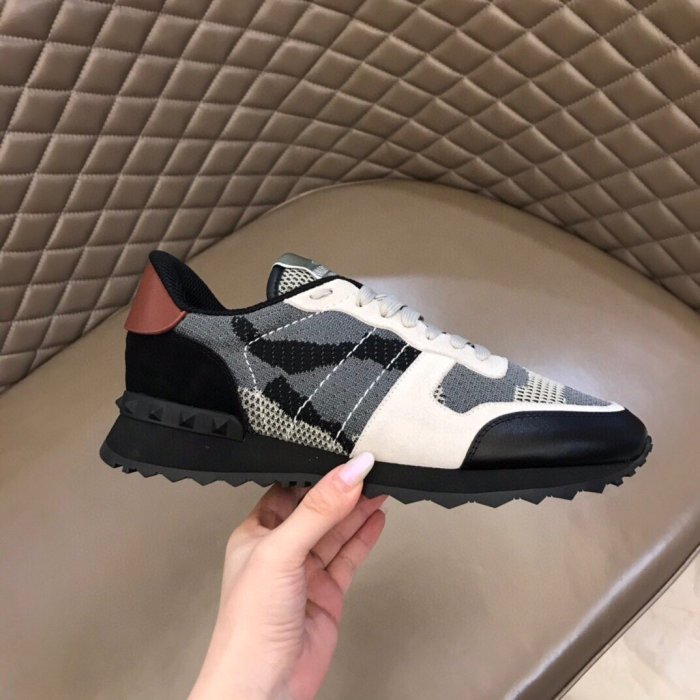 Valentino Men Shoes Fashion Design Luxury Brand ROCKRUNNER CAMOUFLAGE LAMINATED STUDDED SNEAKER with Original Box