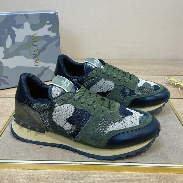 Valentino Men Shoes Fashion Design Luxury Brand ROCKRUNNER CAMOUFLAGE LAMINATED STUDDED SNEAKER with Original Box