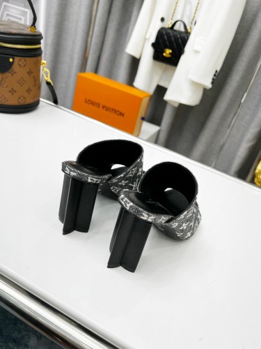 Louis Vuitton Womens Shoes Sandals Slippers Luxury Brand SILHOUETTE MULE 1A9PX4 Monogram denim with Original Box
