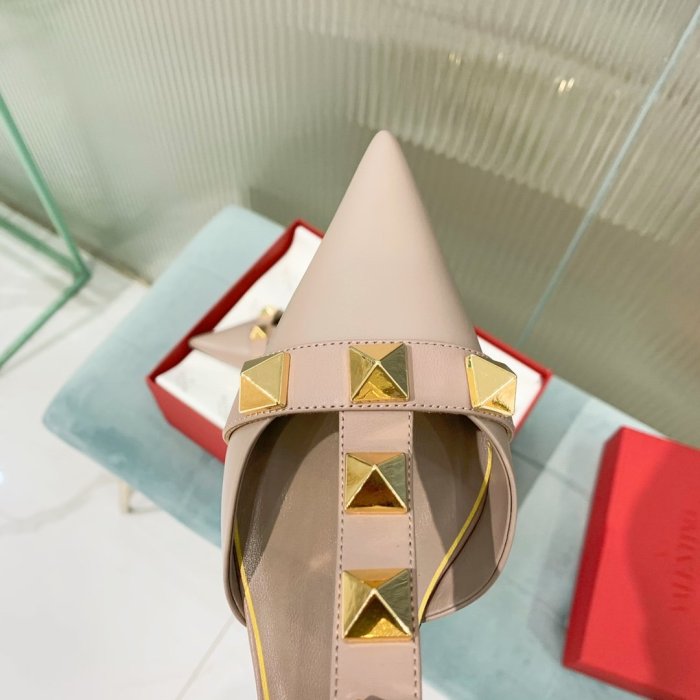 Valentino Women Shoes Mule Flip Flop Sandals ROMAN STUD CALFSKIN PUMP 40 MM with Original Box