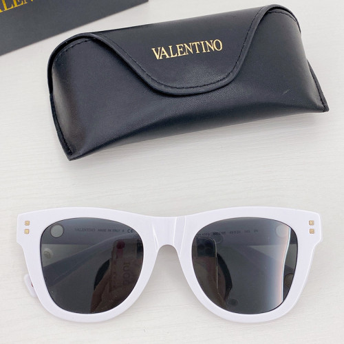 Valentino Womens Sunglasses with Original Box VA4093