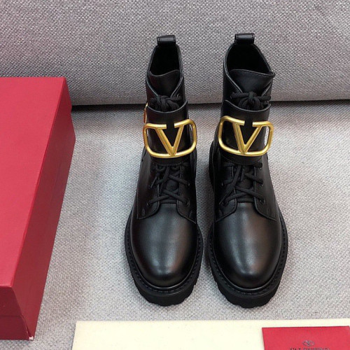 Valentino Garavani Women Fashion Ankle Boots Luxury Brand Vlogo Signature Calfskin Combat Boot 35mm / .8 In. Black
