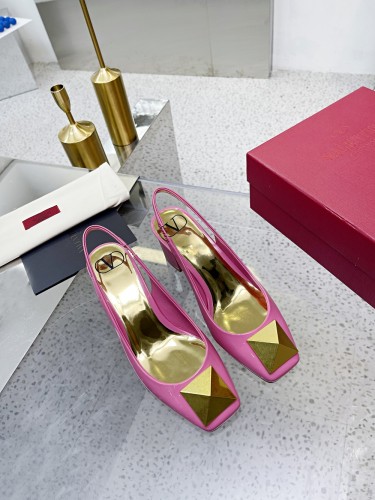 Valentino Women Shoes Mule Flip Flop Sandals ROMAN STUD SLIDE SANDAL IN QUILTED NAPPA with Original Box Luxury Brand