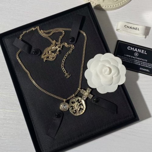 Chanel Luxury Womens Necklace