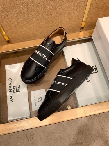 Givenchy Men Shoes Fashion Type Luxury Brand GIVENCHY SNEAKERS IN LEATHER WITH LATEX BAND with Original Box