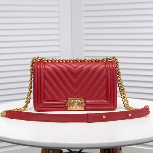 Chanel Womens Bags Crossbody Bag Boy Chanel Handbag