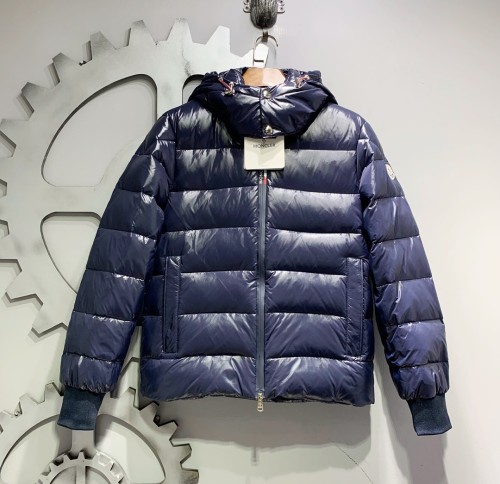 Moncler Design Mens Womens Winter Windprood Down Jackets Keep Warm 90% White Duck Down