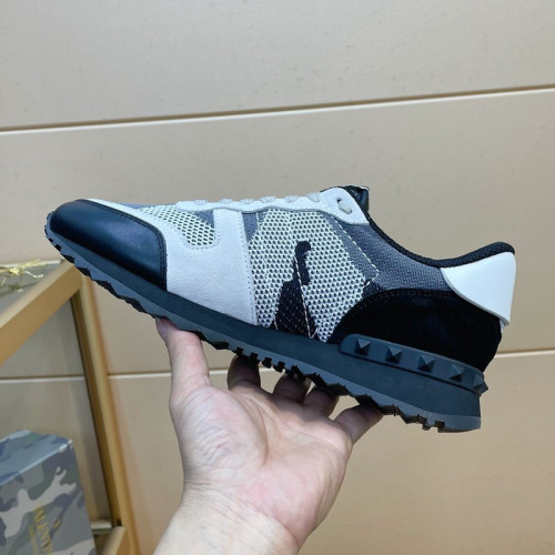 Valentino Men Shoes Fashion Design Luxury Brand ROCKRUNNER CAMOUFLAGE LAMINATED STUDDED SNEAKER with Original Box