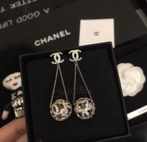 Chanel Luxury Womens Earrings