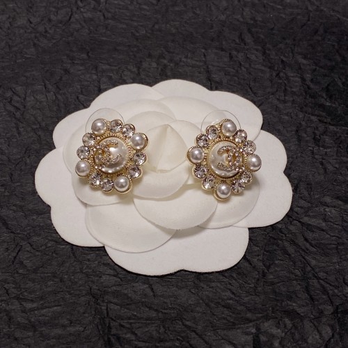 Chanel Luxury Womens Earrings