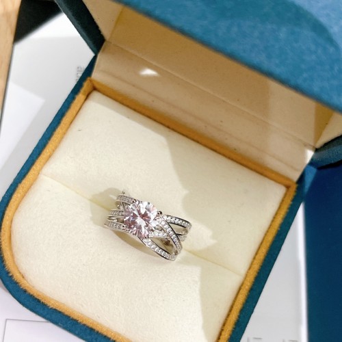 Piaget Luxury Womens Ring B525