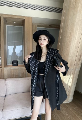 Louis Vuitton Womens Coats Overcoats Luxury Brand BELTED HOODED WRAP COAT 1A945G
