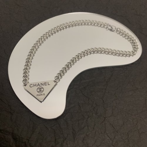 Chanel Luxury Womens Necklace