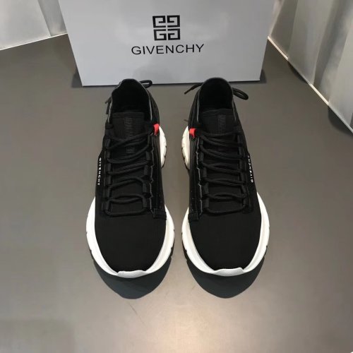 Givenchy Men Shoes SPECTRE SNEAKERS IN NYLON AND LEATHER BH003AH0N3-001