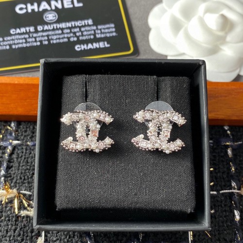 Chanel Luxury Womens Earrings