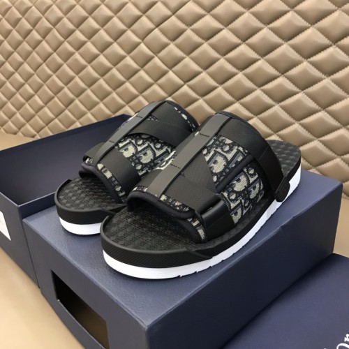 Dior Men Shoes Slippers Sandals Luxury Brand DIOR ALPHA SANDAL Beige and Black Dior Oblique Jacquard 3SA081YXV_H961 with Original Box Whatsapp 