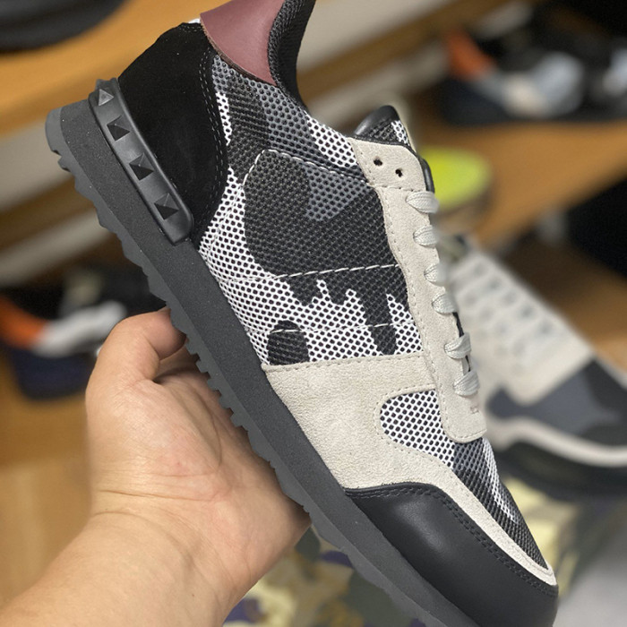 Valentino Men Shoes Fashion Design Luxury Brand ROCKRUNNER CAMOUFLAGE LAMINATED STUDDED SNEAKER with Original Box