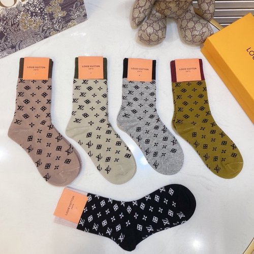 Louis Vuitton Socks 5 Pairs with Original Box Luxury Brand Breathable LV Sock
