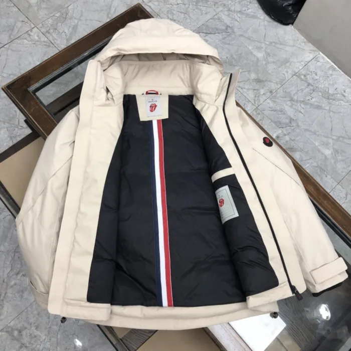 Moncler Design Mens Womens Winter Windprood Down Jackets Keep Warm 90% White Duck Down