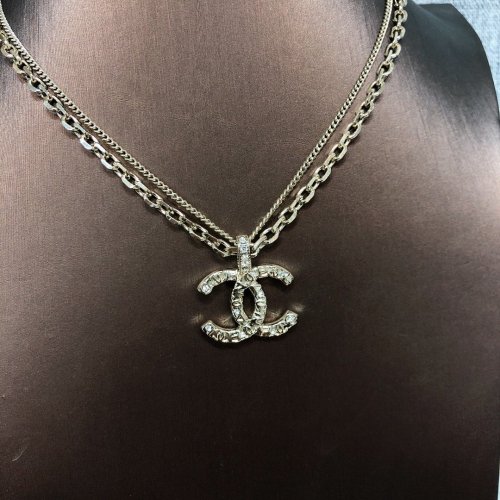 Chanel Luxury Womens Necklace