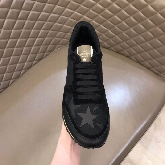Valentino Men Shoes Fashion Design Luxury Brand ROCKRUNNER CAMOUFLAGE LAMINATED STUDDED SNEAKER with Original Box
