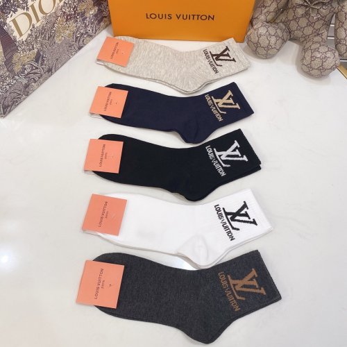 Louis Vuitton Socks 5 Pairs with Original Box Luxury Brand Breathable LV Sock