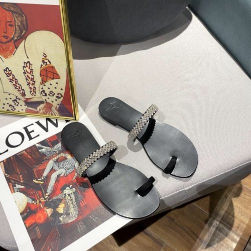 Giuseppe Zanotti Womens Shoes Sandals