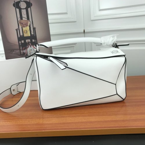 Loewe Womens Bag Puzzle Bag in Soft Grained Calfskin
