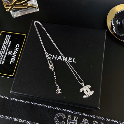 Chanel Luxury Womens Necklace