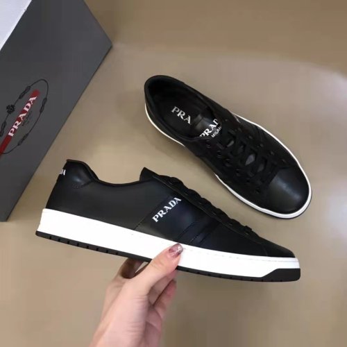 Prada Mens Shoes Sneakers Casual Shoes for Men Luxury Brand Breathable Fashion Sneakers with Original Box