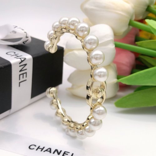 Chanel Luxury Womens Bracelet XSZ0001