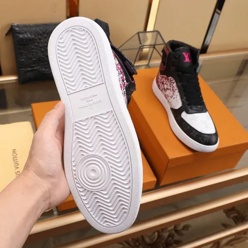 Louis Vuitton Men Shoes Fashion Type Luxury Brand Casual Style