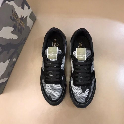 Valentino Men Shoes Fashion Design Luxury Brand ROCKRUNNER CAMOUFLAGE LAMINATED STUDDED SNEAKER with Original Box