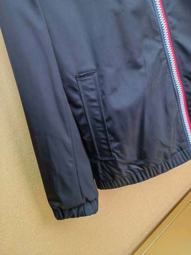 Moncler Design Mens Windprood Jackets Slim Thin Design Luxury Brand