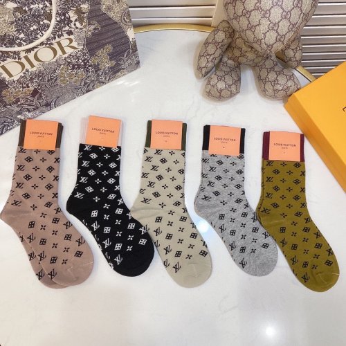 Louis Vuitton Socks 5 Pairs with Original Box Luxury Brand Breathable LV Sock