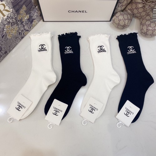 Chanel Socks 4 Pairs with Original Box Luxury Brand Breathable Chanel Sock