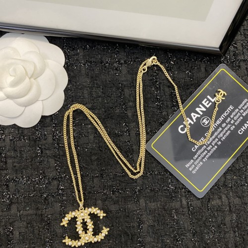 Chanel Luxury Womens Necklace N1641
