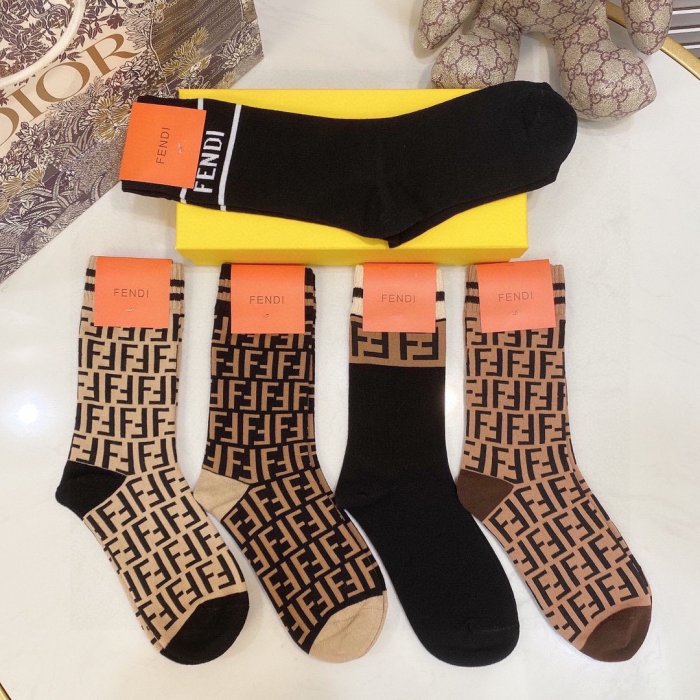 Fendi Socks 5 Pairs with Original Box Luxury Brand Breathable Fendi Sock
