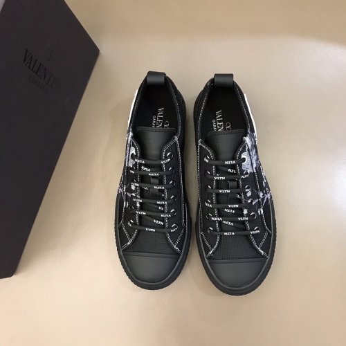 Valentino Men Shoes Fashion Design Luxury Brand