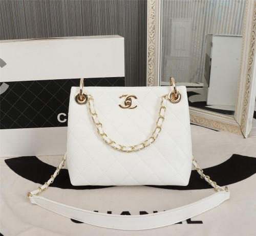 Chanel Womens Bags Shoulder Bag