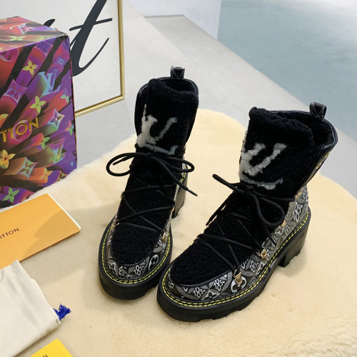 Louis Vuitton Women Shoes Boots Luxury Brand LV BEAUBOURG ANKLE BOOT with Original Box