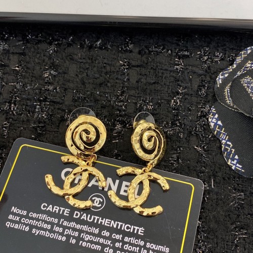 Chanel Luxury Womens Earrings E1796