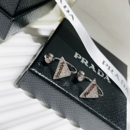 Prada Luxury Men Womens Earrings B675