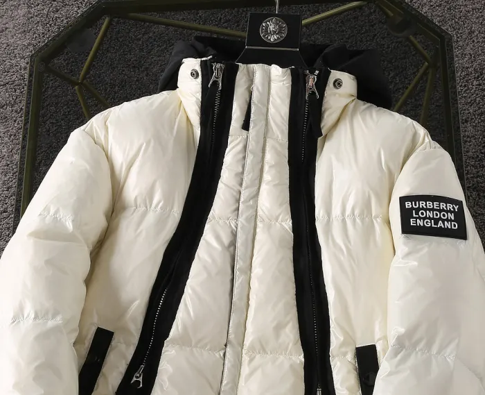 Burberry Design Mens Womens Winter Windprood Down Jackets Keep Warm 90% White Duck Down