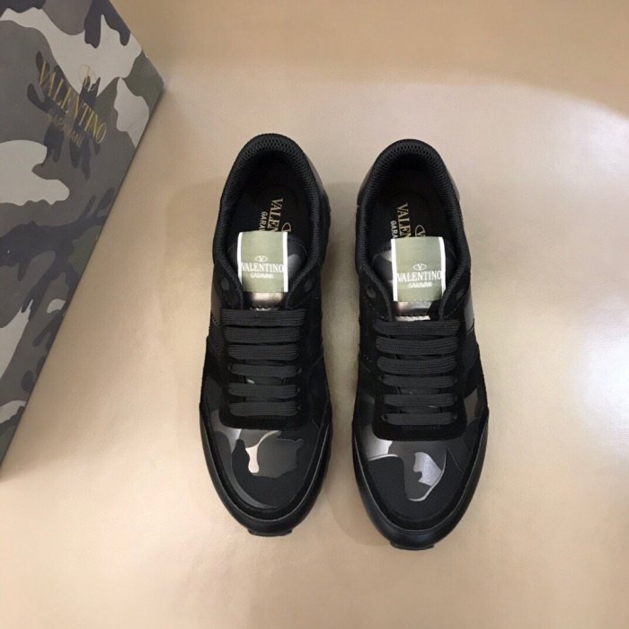 Valentino Men Shoes Fashion Design Luxury Brand ROCKRUNNER CAMOUFLAGE LAMINATED STUDDED SNEAKER with Original Box