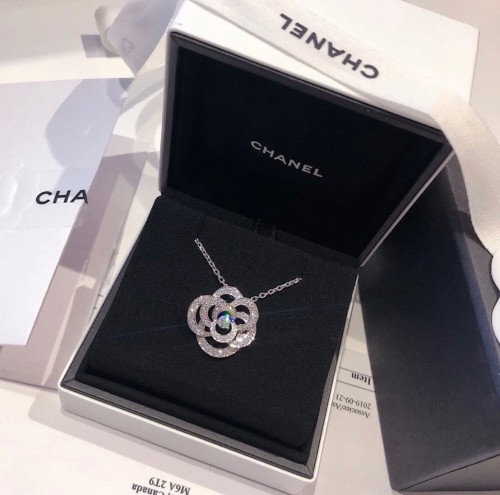 Chanel Luxury Womens Necklace