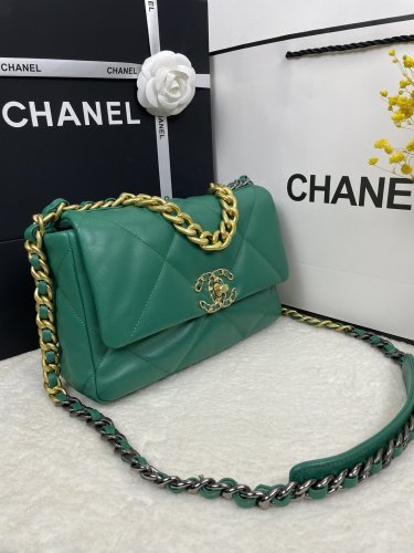 Chanel Womens Bags Shoulder Messenger Bags Chanel 19 Flap Bag Luxury Brand with Original Box