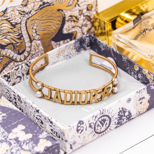 Dior Luxury Womens Bracelet